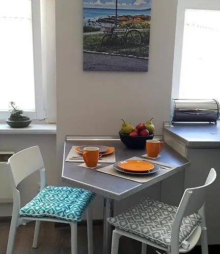 Apartment Bluegrayorange *